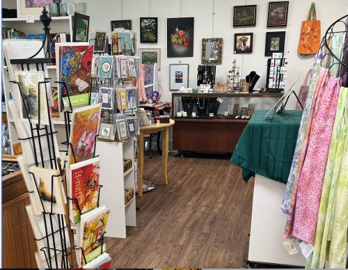 Gift Shop 2025 T.King